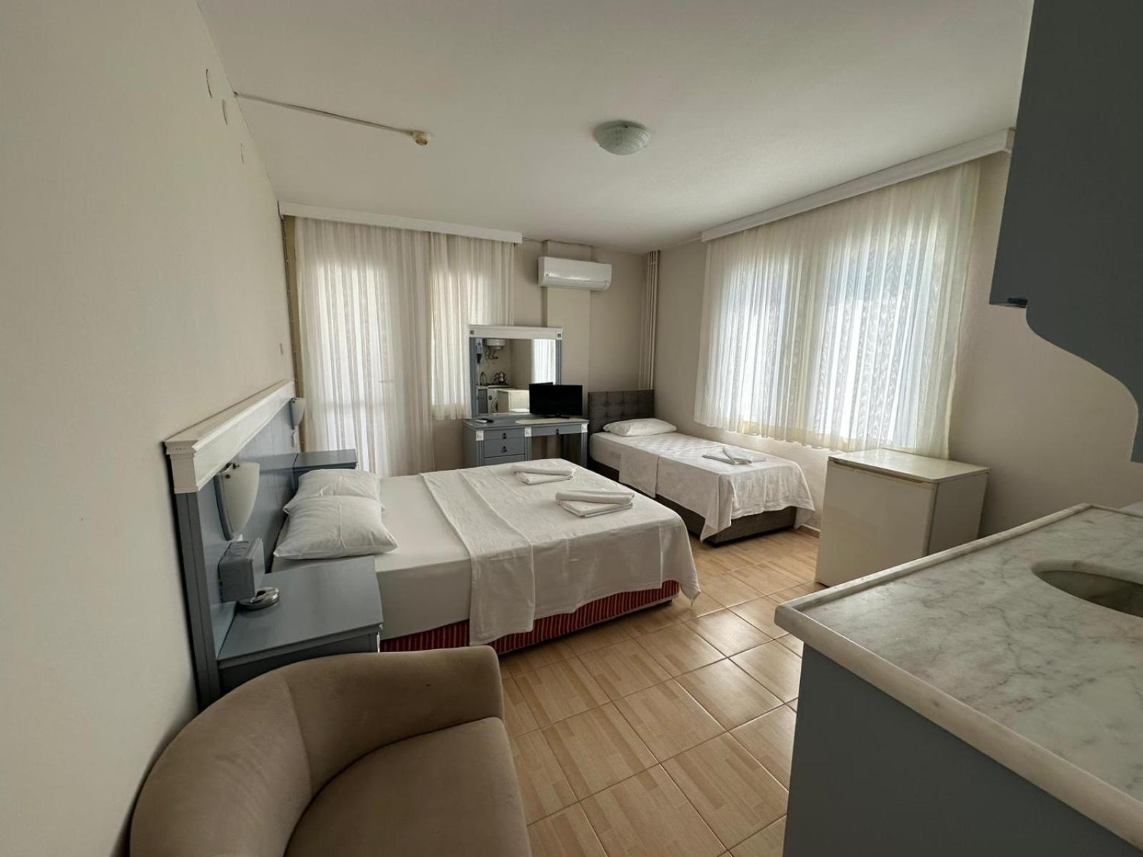 Çeşme Cicek Apart Hotel المظهر الخارجي الصورة