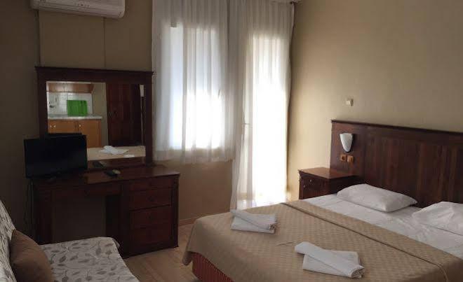 Çeşme Cicek Apart Hotel المظهر الخارجي الصورة